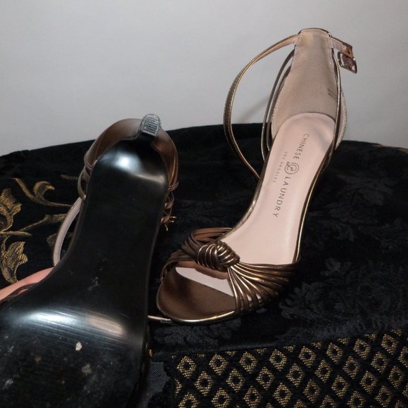 NWOT Size 5.5 Vintage Style - Bronze Chinese Laundry LA High Heels - Picture 3 of 4